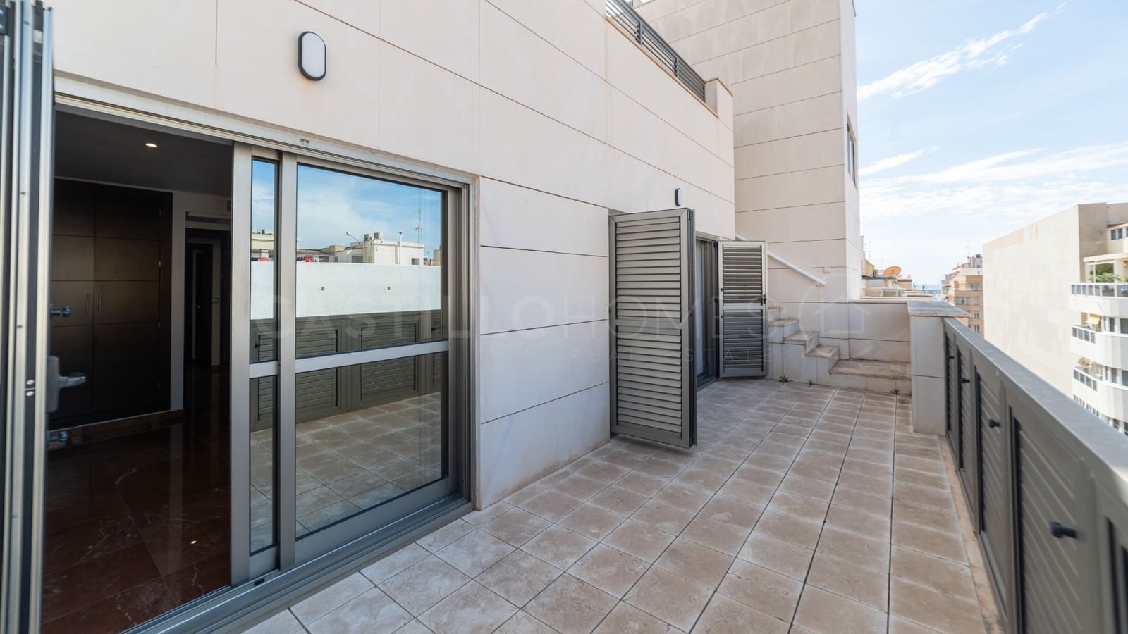 3 sovrum Takvåning till salu i Torrevieja med garage - 599 000 € (Ref: 10116651)