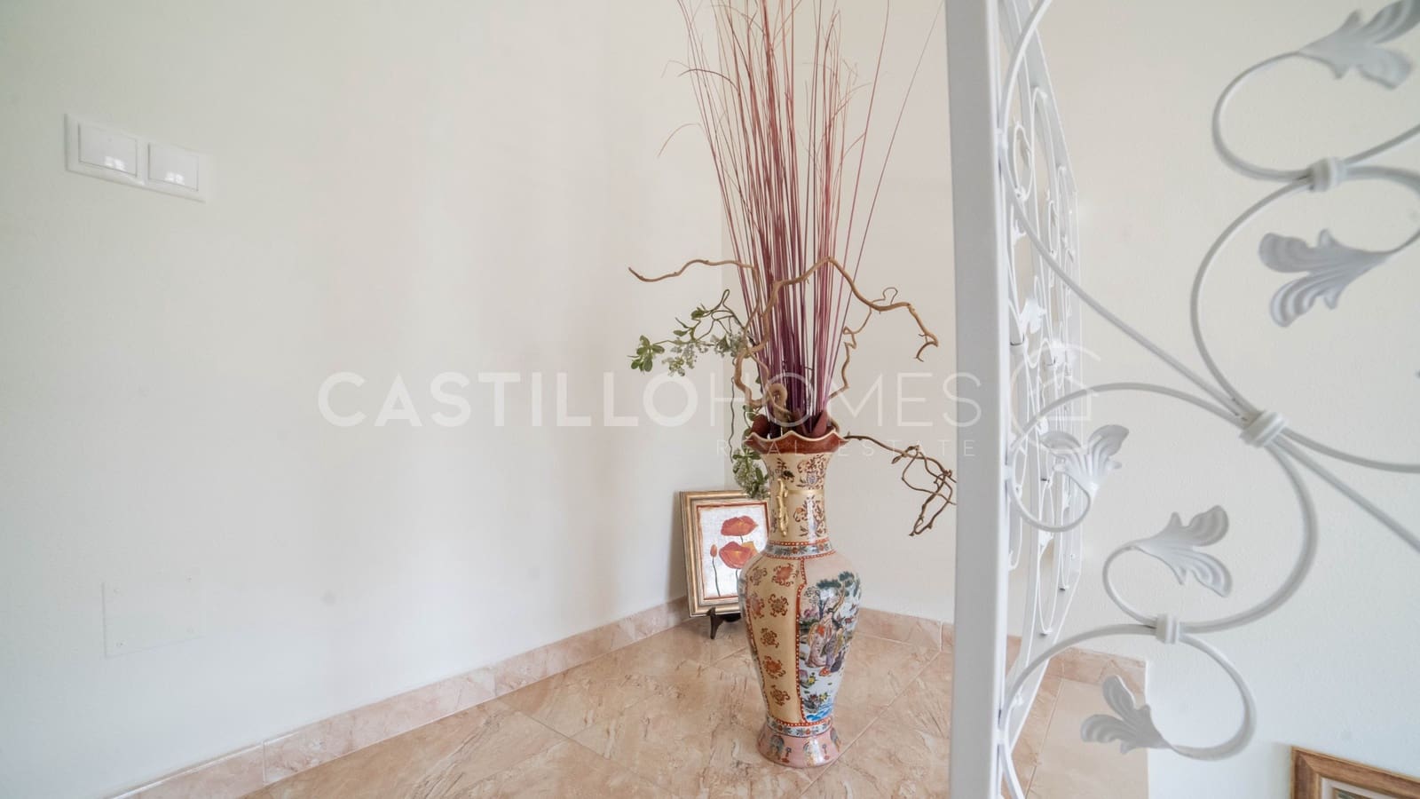 6 bedroom Villa for sale in Torrevieja with pool garage - € 930,000 (Ref: 10116652)