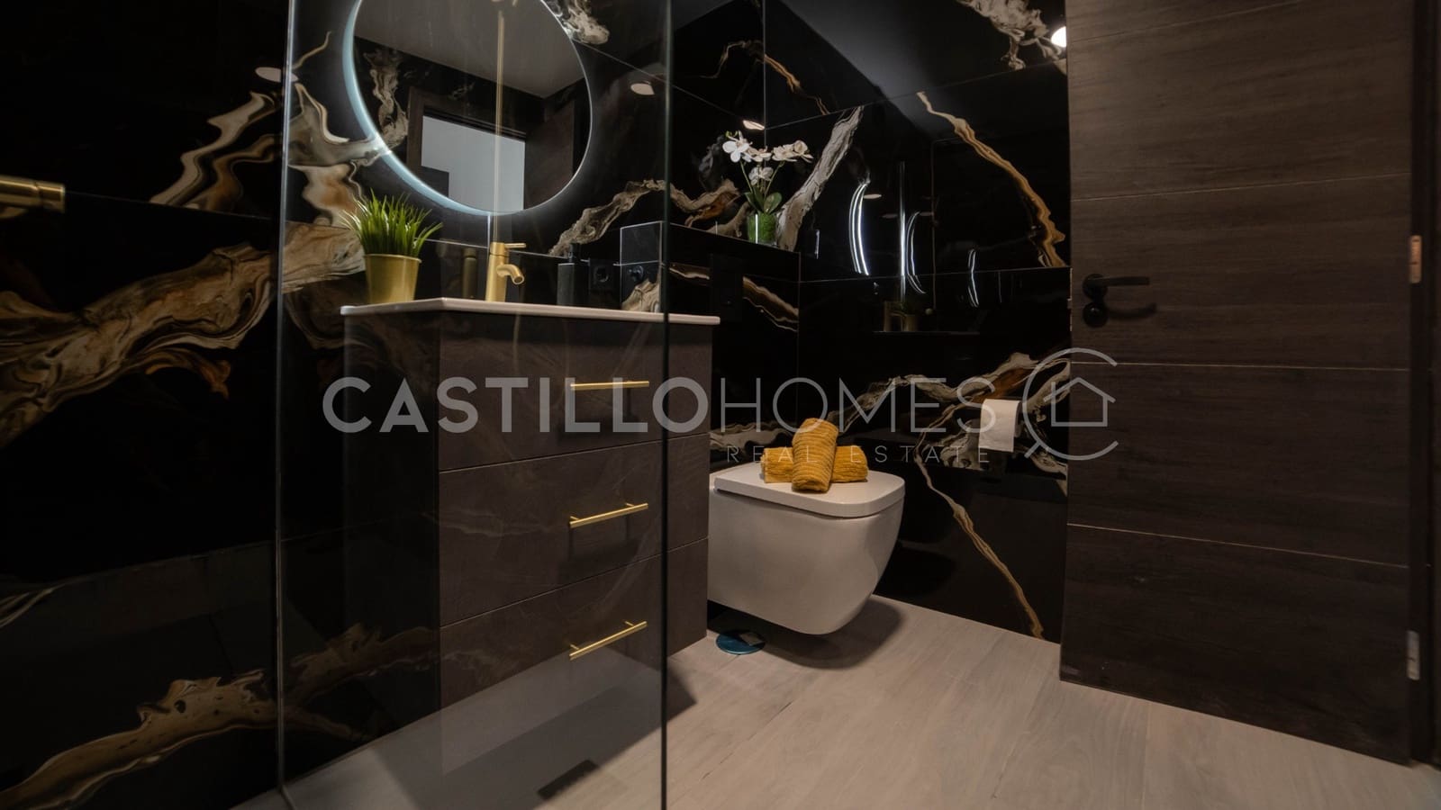 3 makuuhuone Huoneisto myytävänä paikassa Torrevieja - 349 000 € (Ref: 10116653)