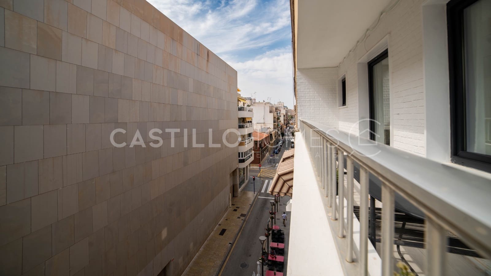 3 makuuhuone Huoneisto myytävänä paikassa Torrevieja - 349 000 € (Ref: 10116653)