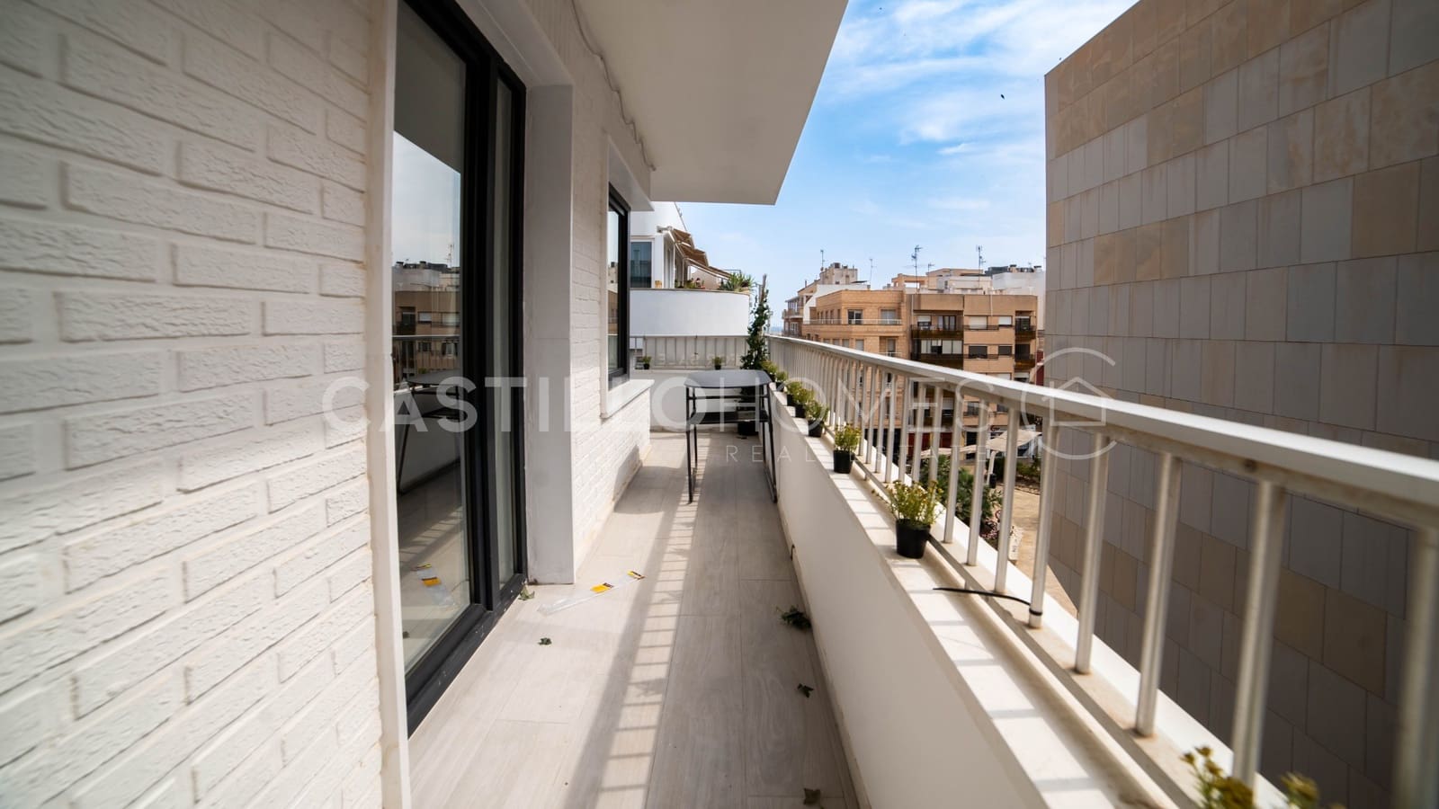 3 makuuhuone Huoneisto myytävänä paikassa Torrevieja - 349 000 € (Ref: 10116653)