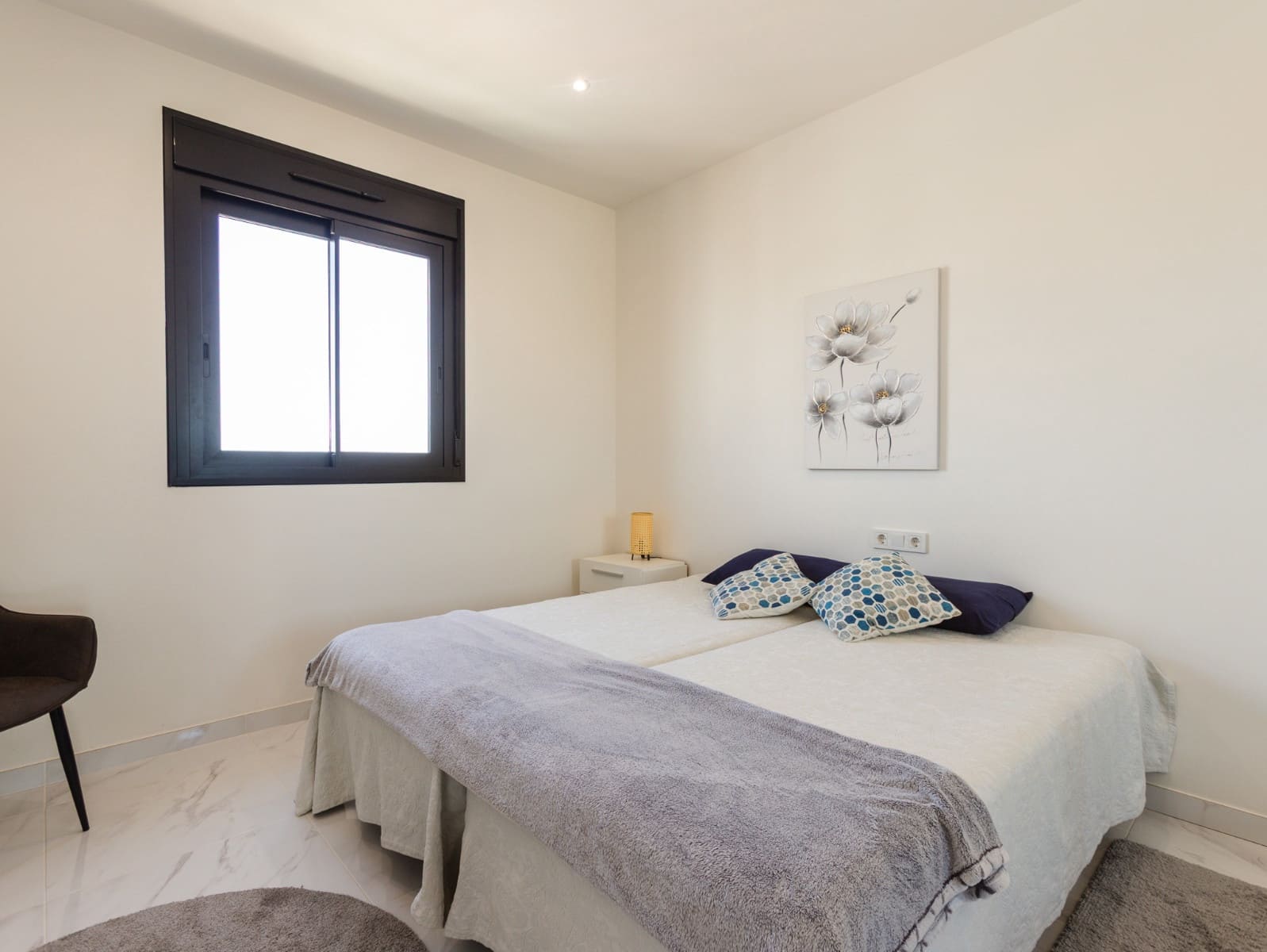 2 soveværelse Lejlighed til salg i Orihuela Costa med swimmingpool garage - € 375.000 (Ref: 10116662)