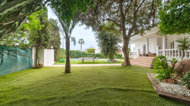 4 sovrum Villa till salu i El Chaparral - La Siesta - La Torreta, Torrevieja med pool garage - 890 000 € (Ref: 10116683)