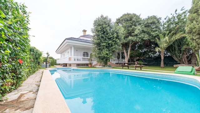 4 sovrum Villa till salu i El Chaparral - La Siesta - La Torreta, Torrevieja med pool garage - 890 000 € (Ref: 10116683)