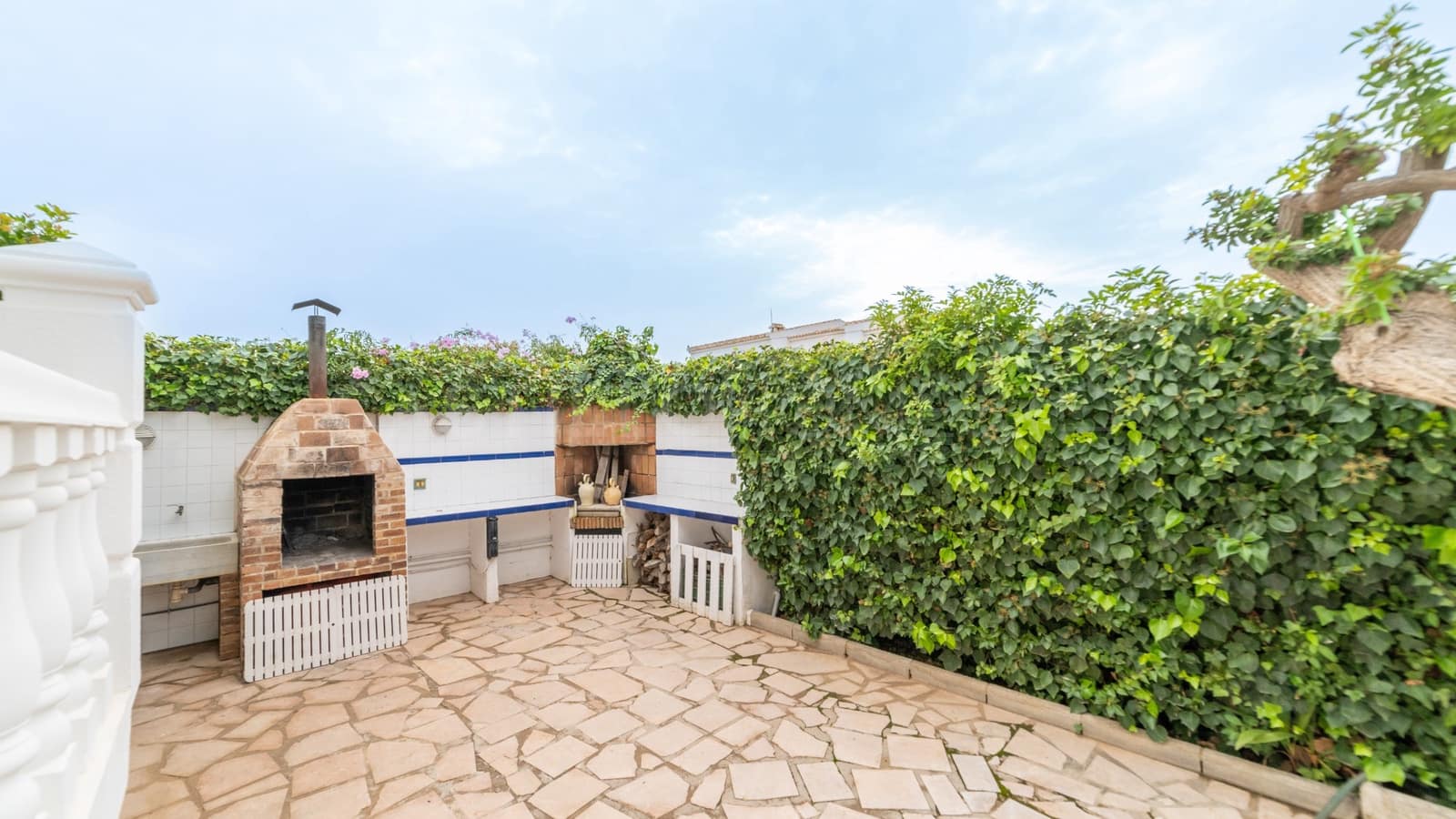 4 sovrum Villa till salu i Torrevieja med pool garage - 890 000 € (Ref: 10116683)