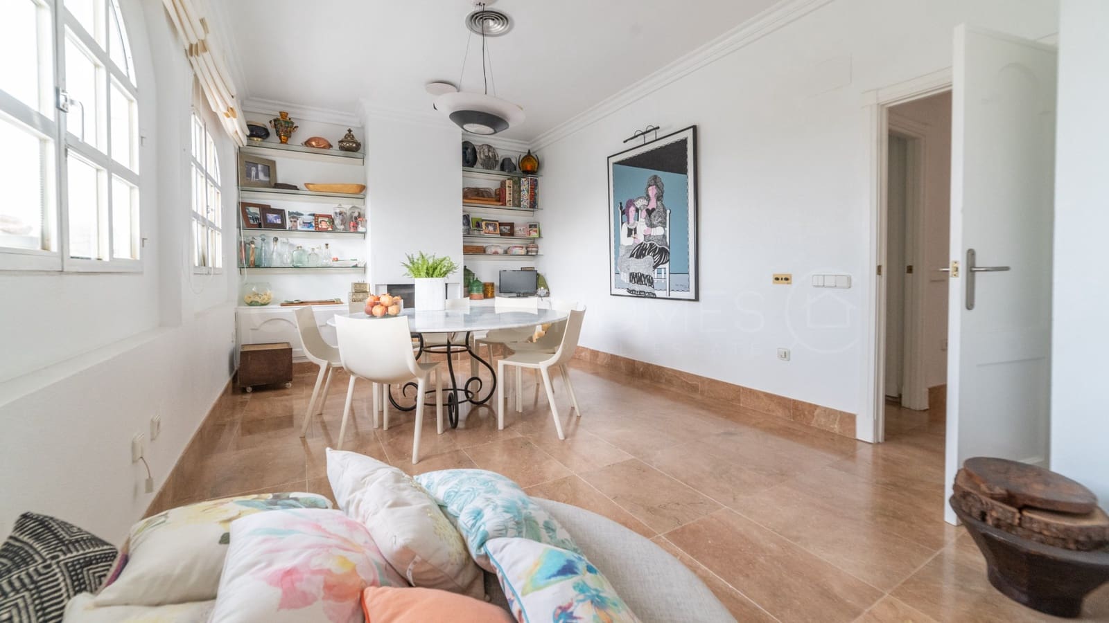 4 sovrum Villa till salu i Torrevieja med pool garage - 890 000 € (Ref: 10116683)
