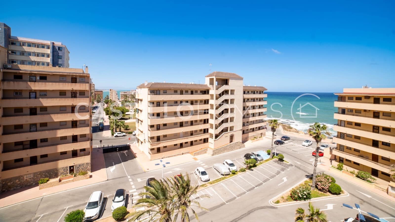 2 soveværelse Penthouse til salg i Torrevieja med garage - € 159.900 (Ref: 10116698)