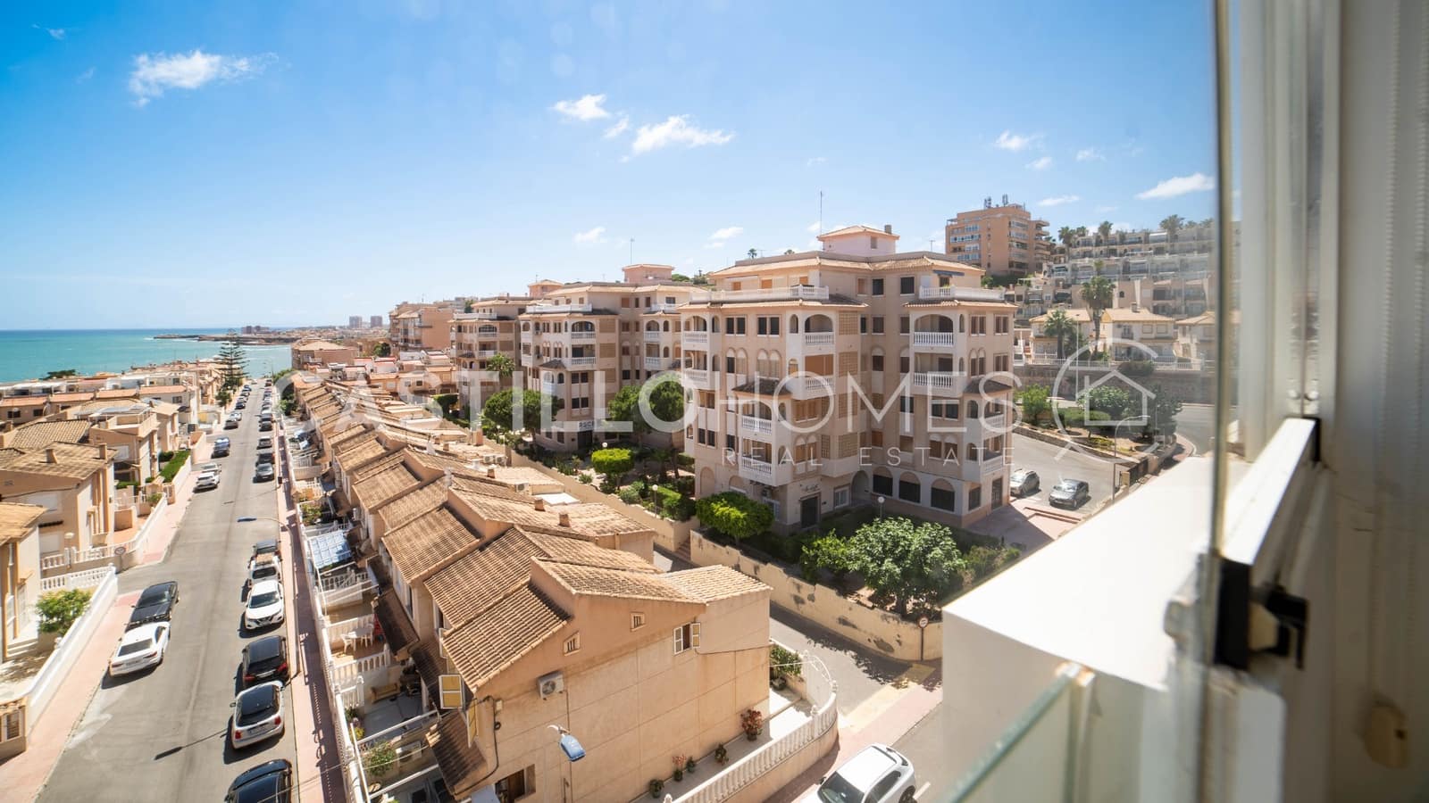 2 soveværelse Penthouse til salg i Torrevieja med garage - € 159.900 (Ref: 10116698)