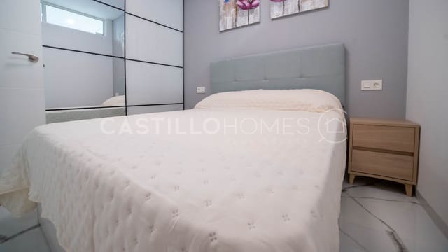 2 soveværelse Lejlighed til salg i Playa del Cura, Torrevieja - € 268.000 (Ref: 10116699)