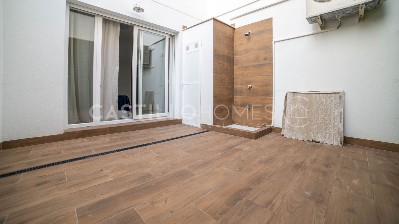 2 soveværelse Lejlighed til salg i Torrevieja - € 268.000 (Ref: 10116699)