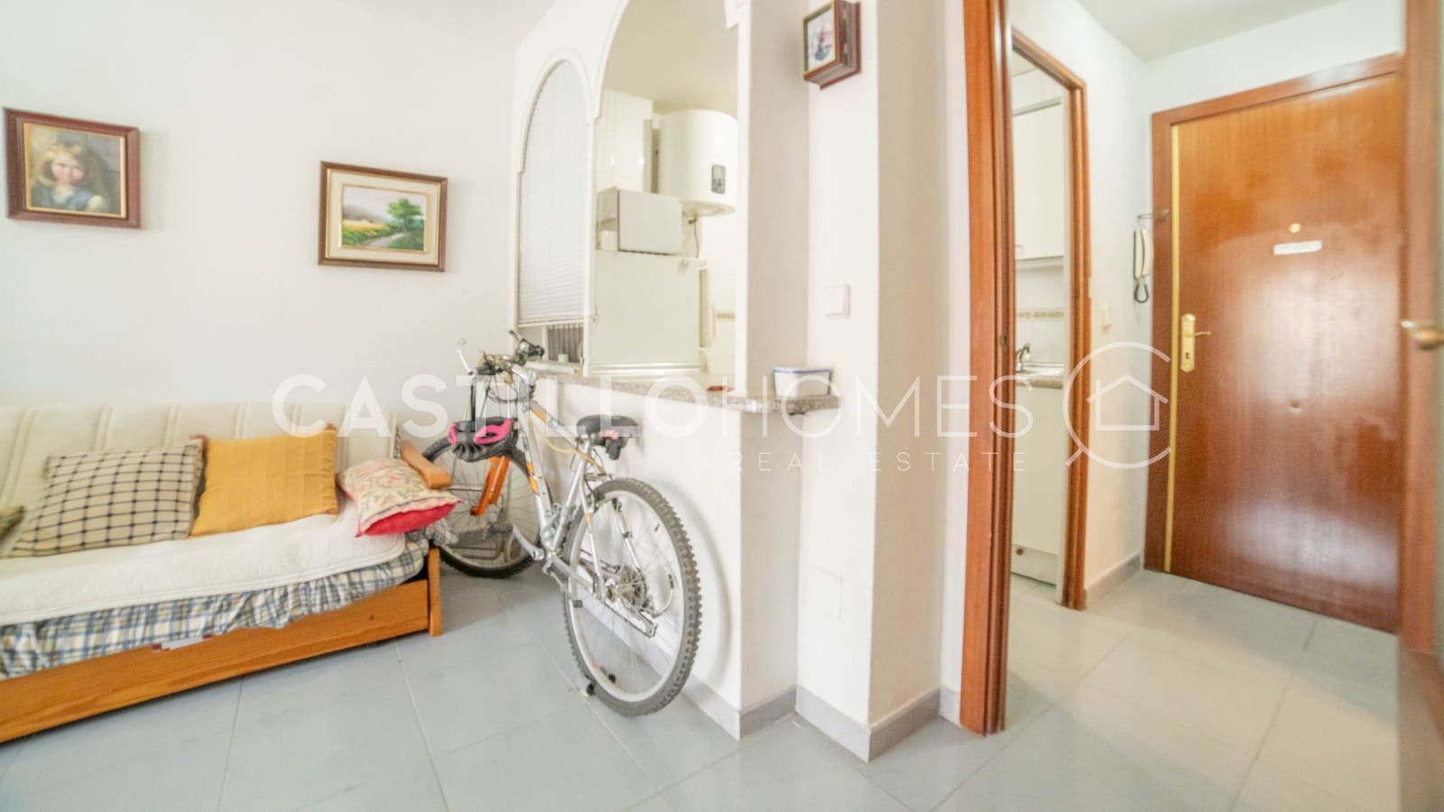 1 soverom Leilighet til salgs i Torrevieja med svømmebasseng garasje - € 160 000 (Ref: 10116700)