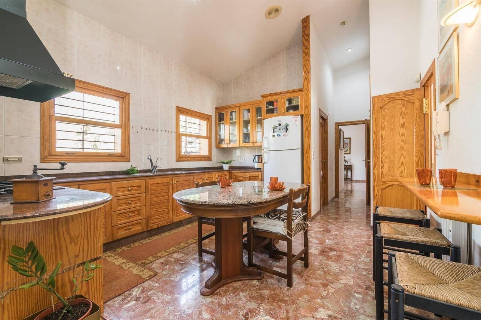 5 Zimmer Villa zu verkaufen in Elche / Elx mit Pool - 690.000 € (Ref: 10116813)