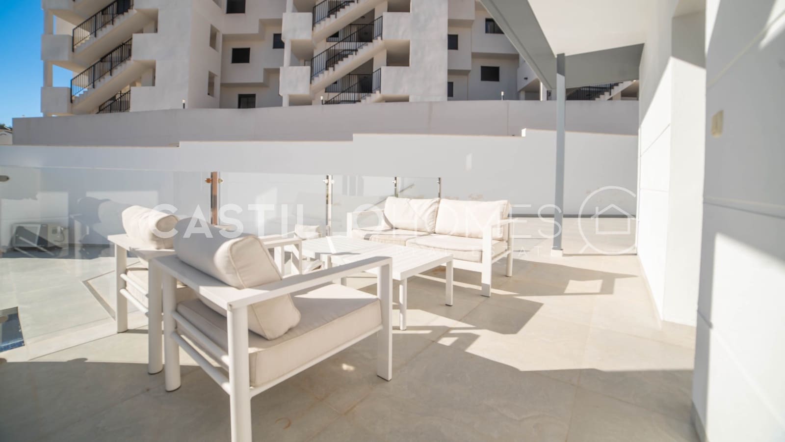 4 quarto Moradia para venda em Orihuela Costa com piscina garagem - 525 000 € (Ref: 10116835)