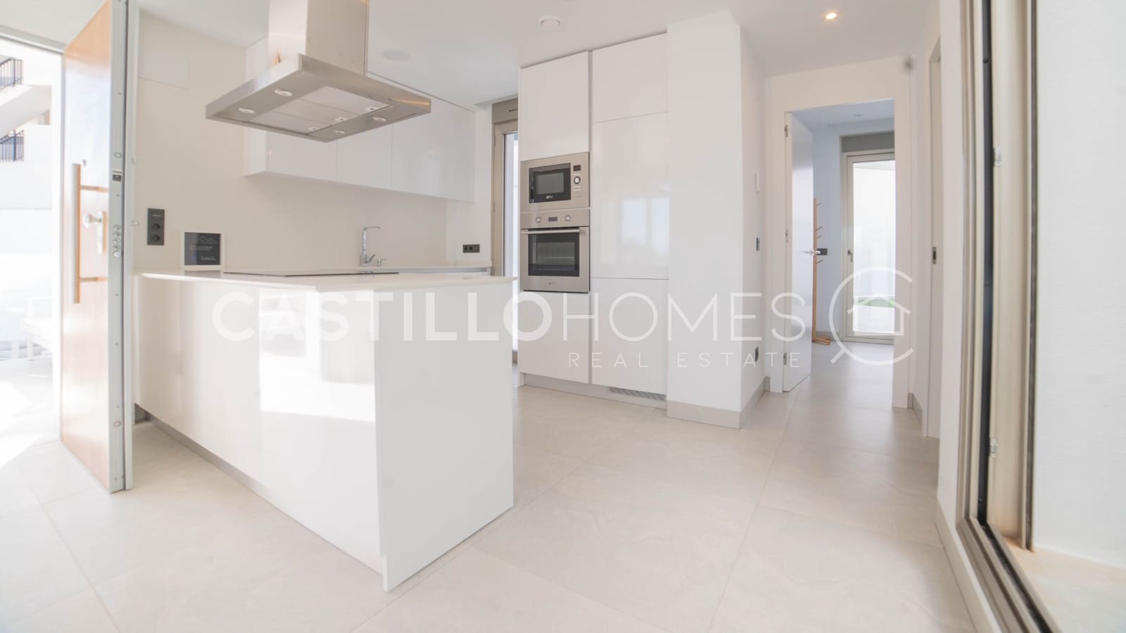 4 quarto Moradia para venda em Orihuela Costa com piscina garagem - 525 000 € (Ref: 10116835)