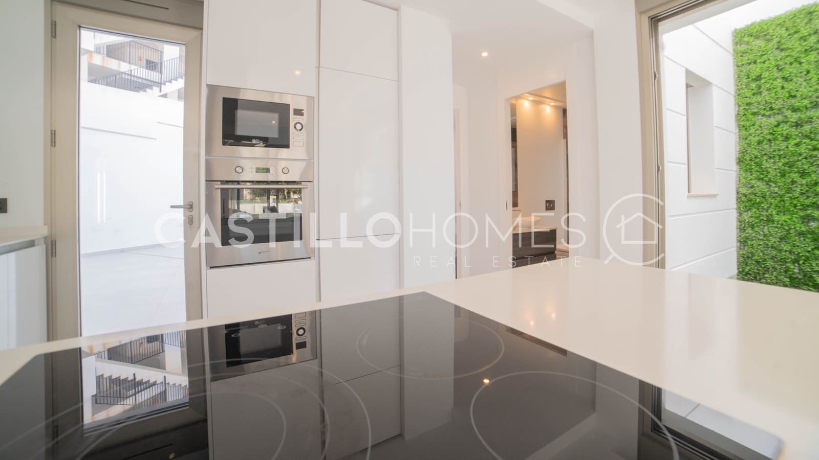 4 quarto Moradia para venda em Orihuela Costa com piscina garagem - 525 000 € (Ref: 10116835)
