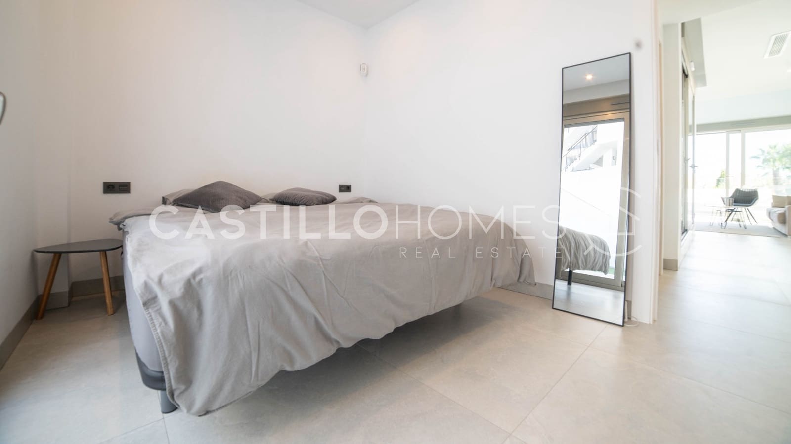 4 quarto Moradia para venda em Orihuela Costa com piscina garagem - 525 000 € (Ref: 10116835)