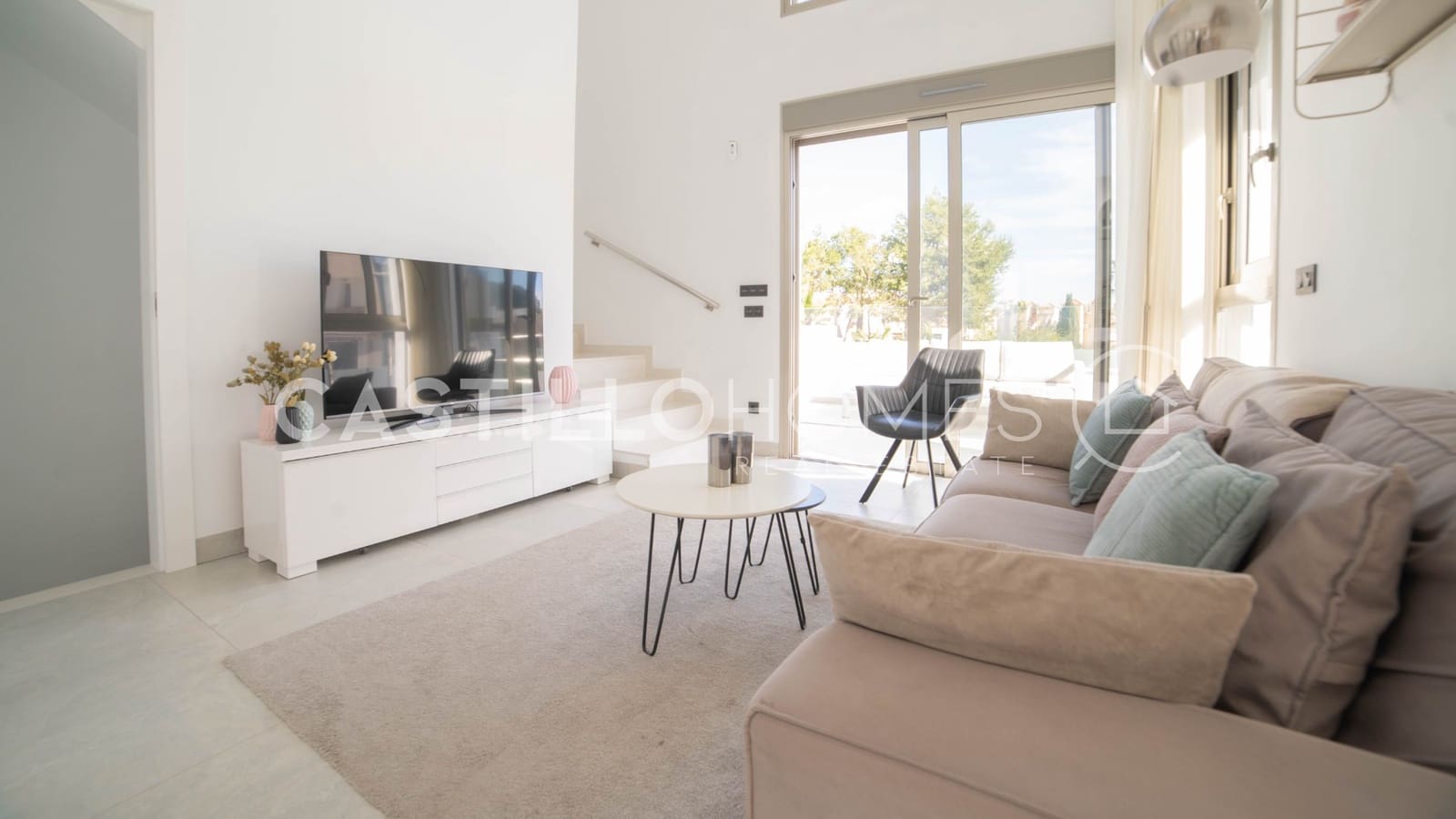 4 quarto Moradia para venda em Orihuela Costa com piscina garagem - 525 000 € (Ref: 10116835)