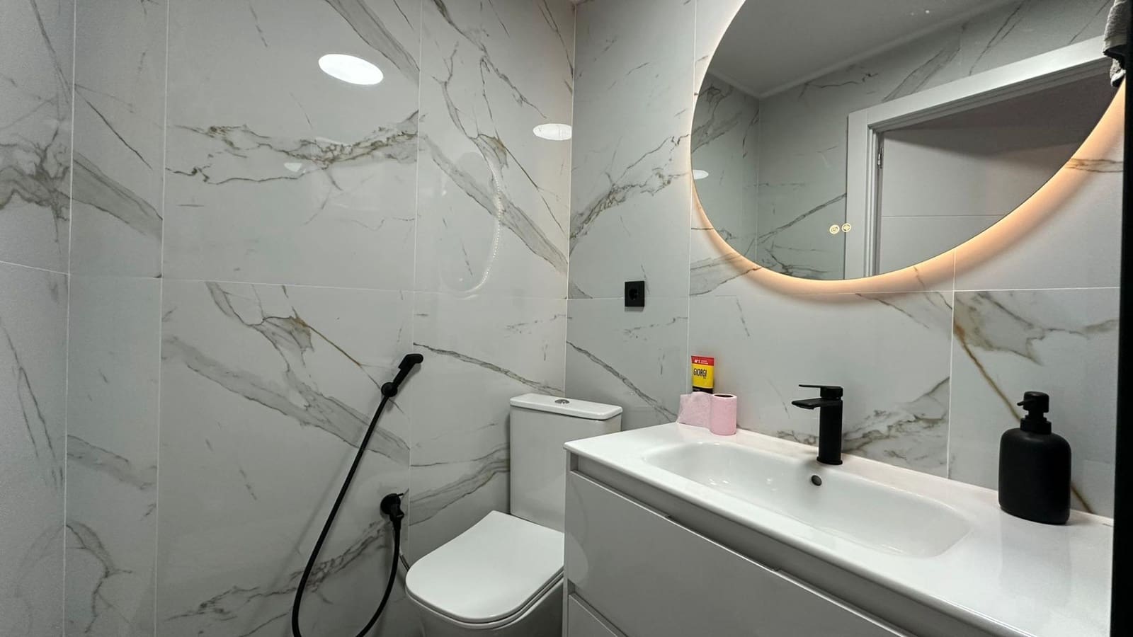 2 makuuhuone Huoneisto myytävänä paikassa Torrevieja - 139 900 € (Ref: 10116840)
