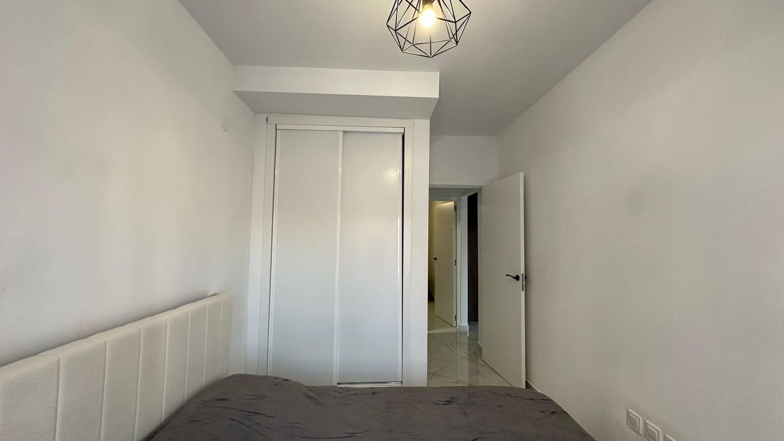 2 makuuhuone Huoneisto myytävänä paikassa Torrevieja - 139 900 € (Ref: 10116840)
