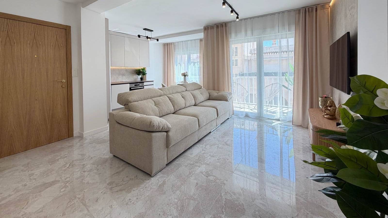 3 soverom Penthouse til salgs i Torrevieja - € 239 000 (Ref: 10116950)