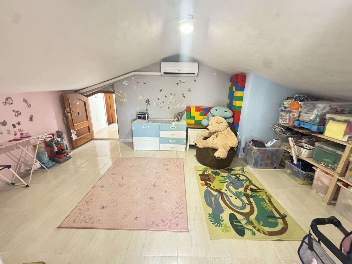 5 sovrum Villa till salu i San Miguel de Salinas med garage - 580 000 € (Ref: 10121116)