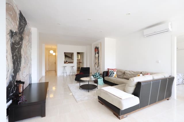 3 quarto Apartamento para venda em Centro - Muelle Pesquero, Torrevieja - 299 000 € (Ref: 10125136)