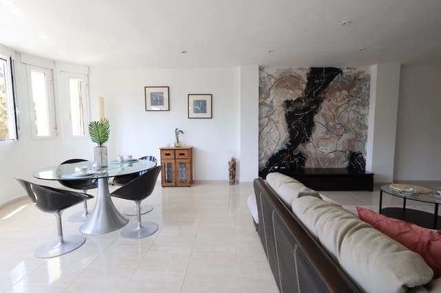 3 quarto Apartamento para venda em Centro - Muelle Pesquero, Torrevieja - 299 000 € (Ref: 10125136)