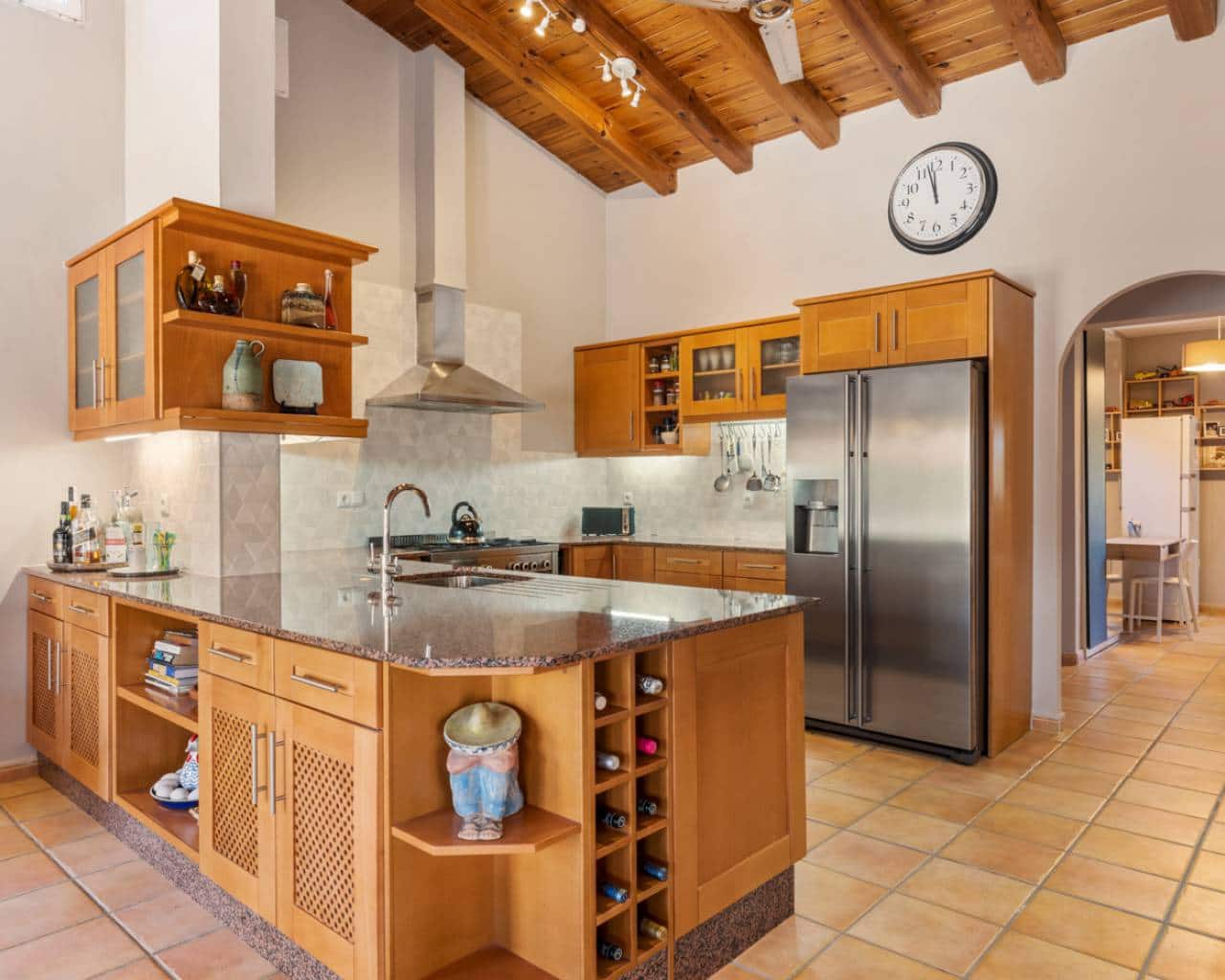 7 bedroom Finca/Country House for sale in Catral with pool garage - € 975,000 (Ref: 10130771)