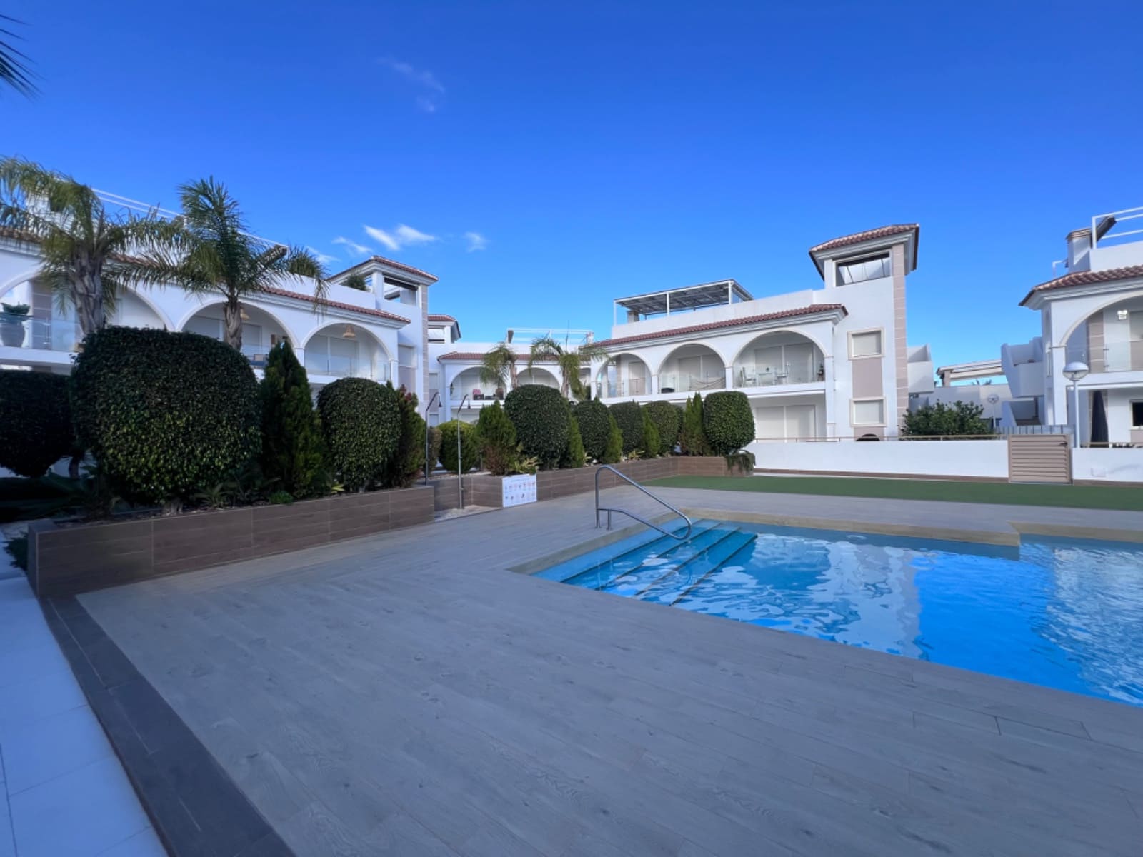 2 soveværelse Lejlighed til salg i Ciudad Quesada med swimmingpool garage - € 325.000 (Ref: 10130787)