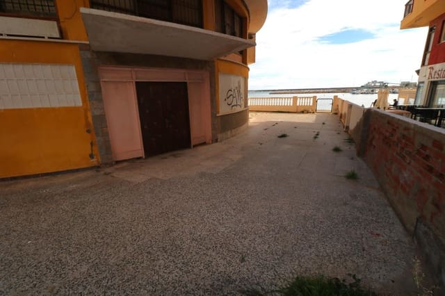 Gewerbe zu verkaufen in Puerto Deportivo, Torrevieja - 465.000 € (Ref: 10130800)