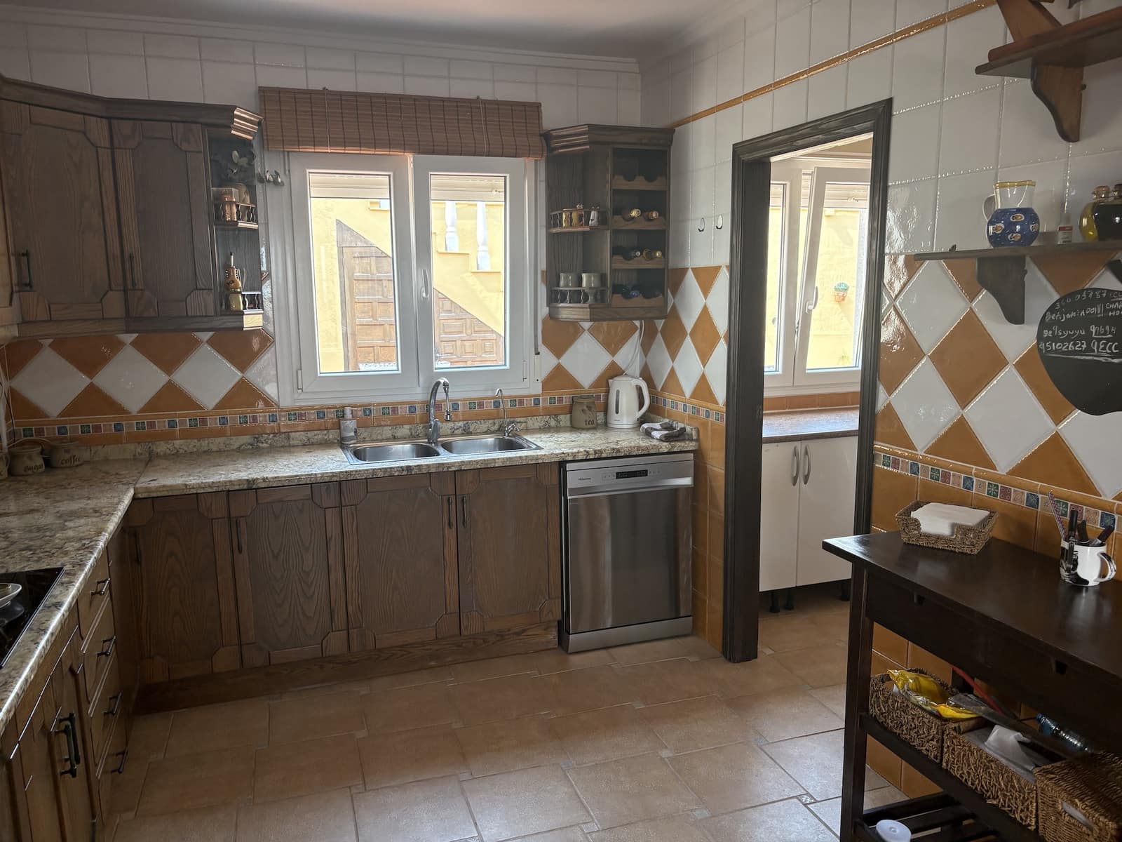 3 bedroom Villa for sale in Algorfa with pool - € 599,995 (Ref: 10130817)