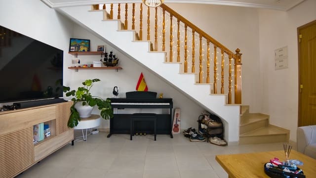 Pareado de 3 habitaciones en Ciudad Quesada, Rojales en venta con piscina - 239.950 € (Ref: 10132205)
