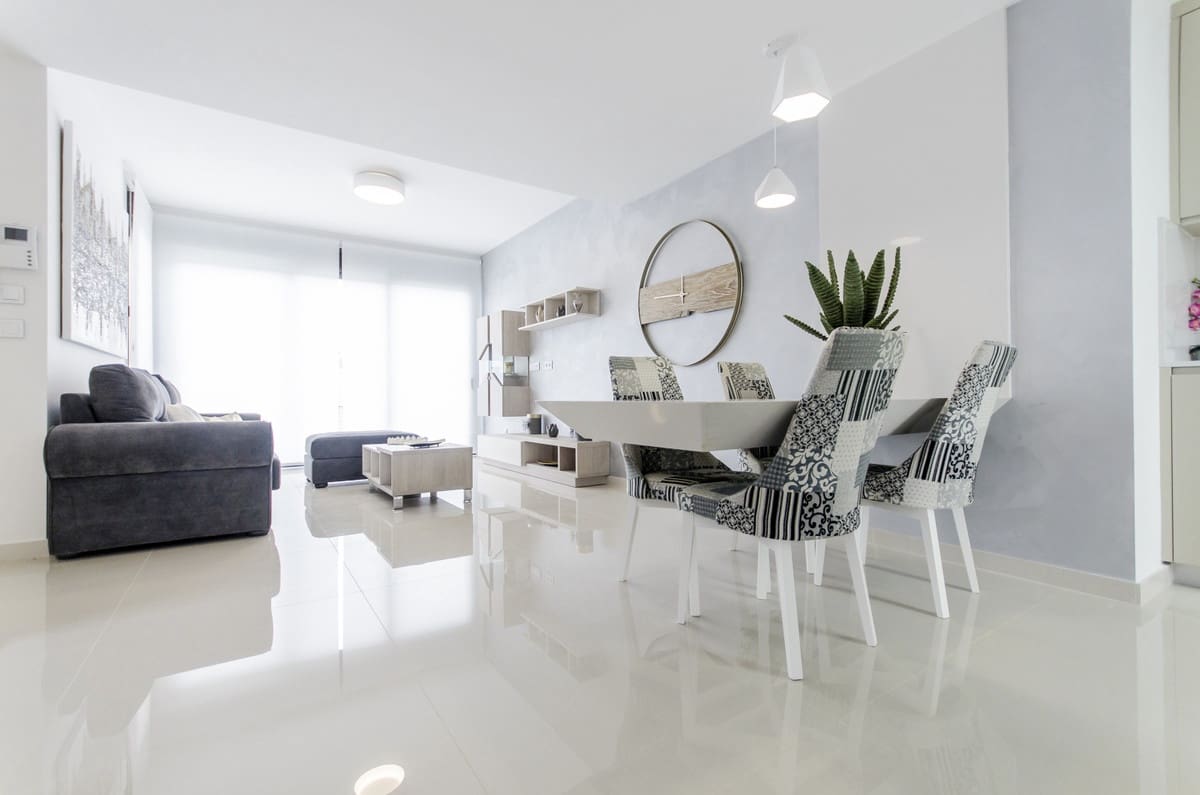 3 soveværelse Villa til salg i San Miguel de Salinas med swimmingpool garage - € 875.000 (Ref: 10132264)