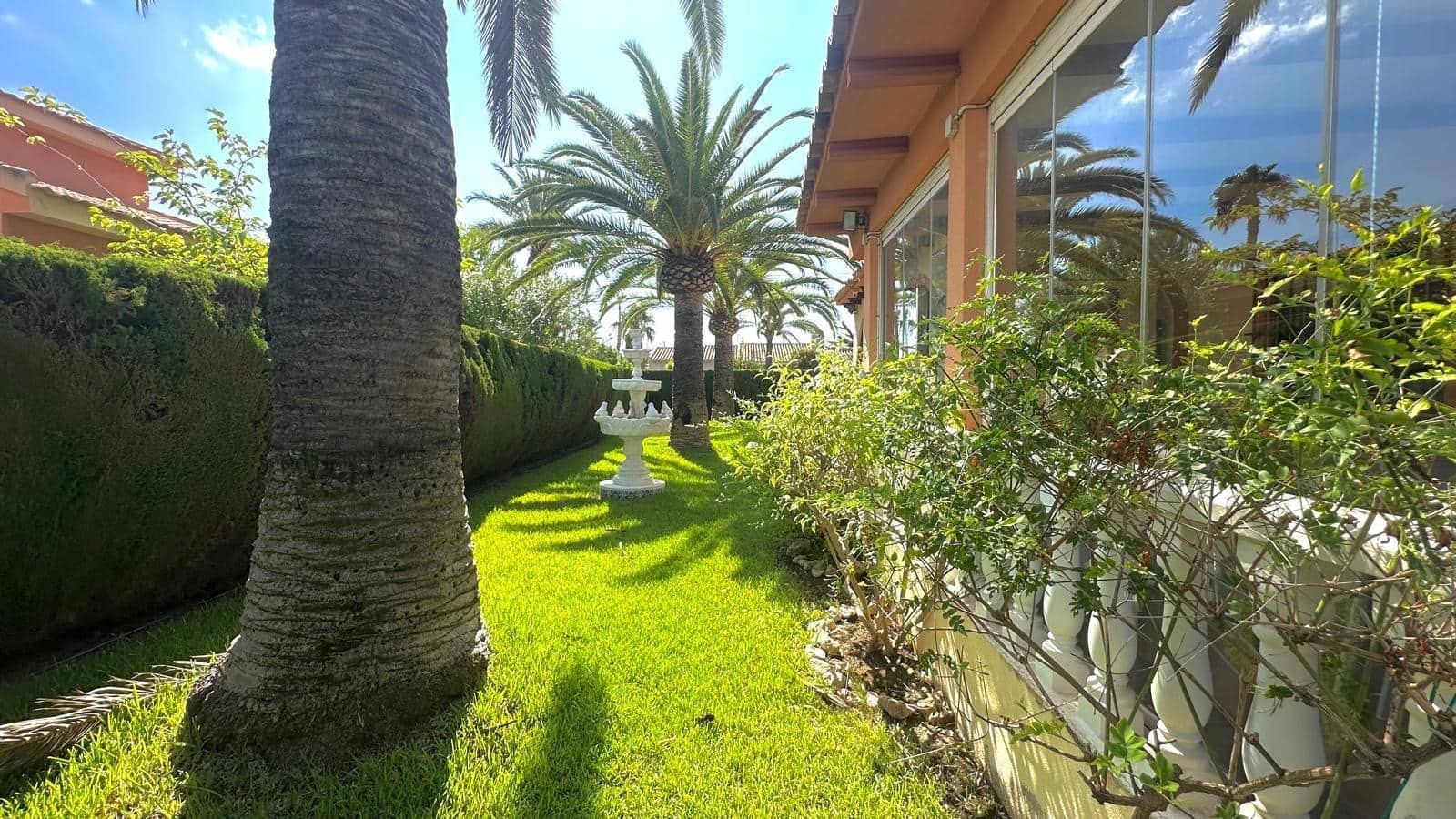 3 sovrum Villa till salu i Cabo Roig med pool garage - 850 000 € (Ref: 10132271)
