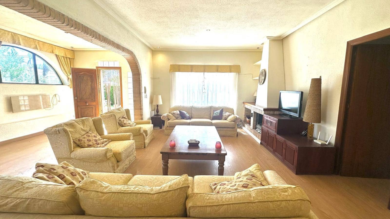 3 sovrum Villa till salu i Cabo Roig med pool garage - 850 000 € (Ref: 10132271)