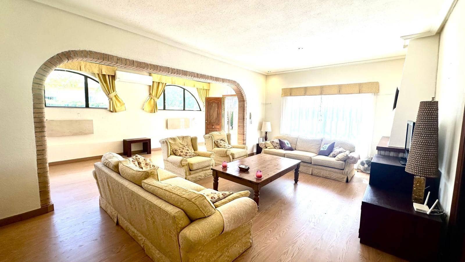 3 sovrum Villa till salu i Cabo Roig med pool garage - 850 000 € (Ref: 10132271)