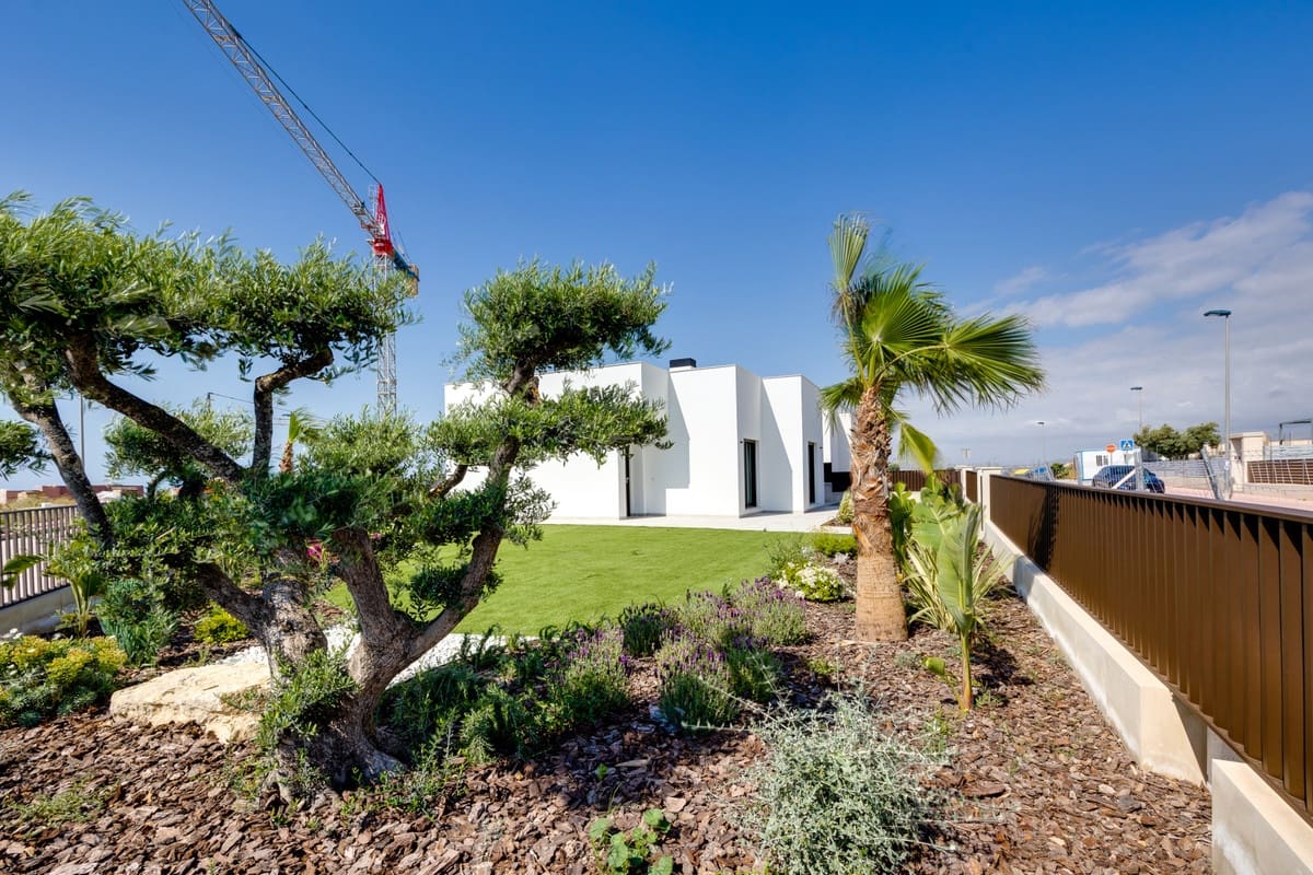 3 bedroom Villa for sale in Muchamiel / Mutxamel with pool garage - € 625,000 (Ref: 10145397)