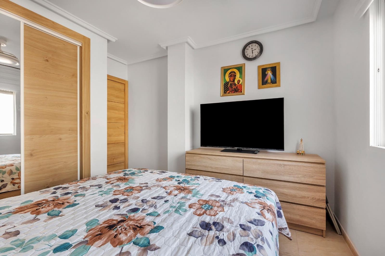 3 bedroom Penthouse for sale in Torrevieja with pool - € 189,000 (Ref: 10158787)