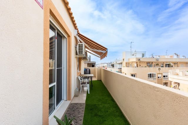 3 bedroom Penthouse for sale in Avenida Habaneras - Curva de Palangre, Torrevieja with pool - € 189,000 (Ref: 10158787)