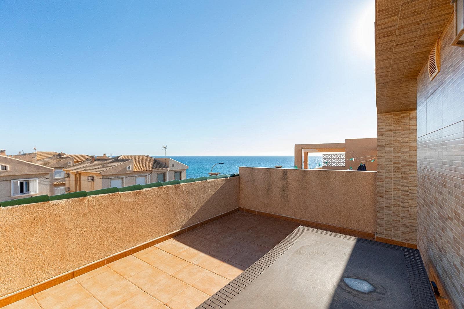 2 Zimmer Haus zu verkaufen in Torrevieja mit Garage - 240.000 € (Ref: 10158789)