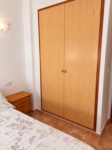 2 soveværelse Lejlighed til salg i Puerto Deportivo, Torrevieja med swimmingpool - € 140.000 (Ref: 10169285)