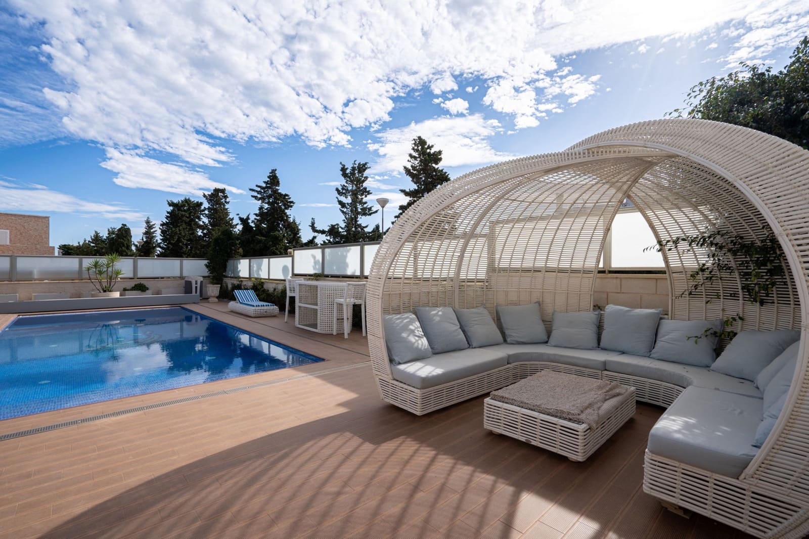 5 bedroom Villa for sale in La Mata with pool garage - € 1,170,000 (Ref: 10169310)