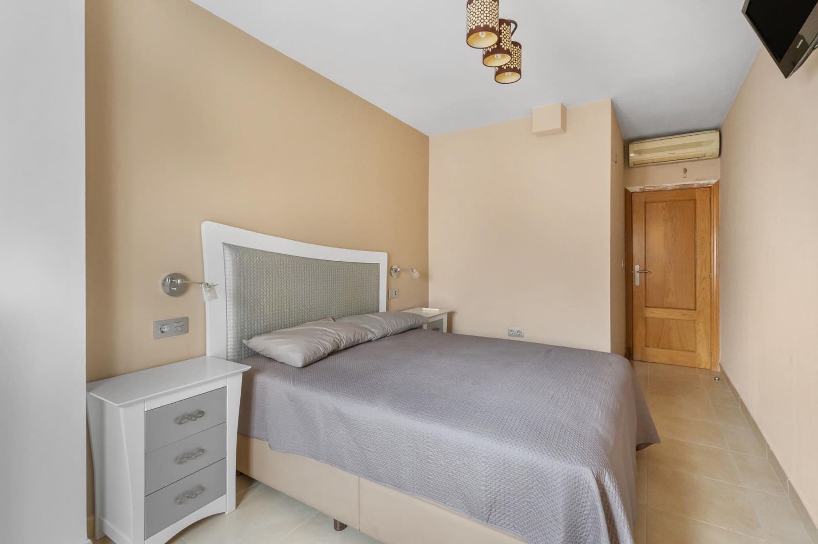 4 soveværelse Lejlighed til salg i Torrevieja - € 199.900 (Ref: 10176132)