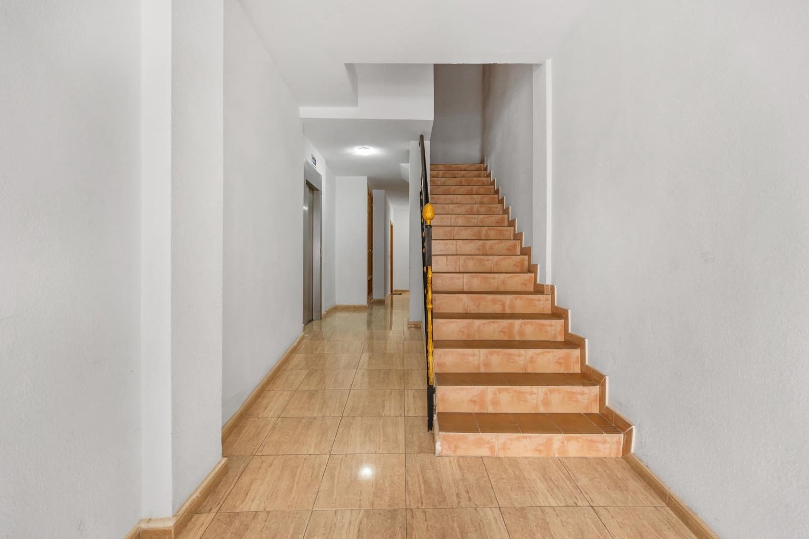 4 soveværelse Lejlighed til salg i Torrevieja - € 199.900 (Ref: 10176132)