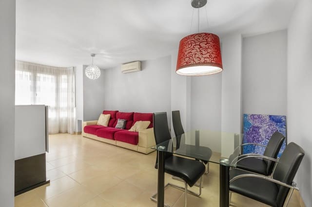 4 soveværelse Lejlighed til salg i Centro - Muelle Pesquero, Torrevieja - € 199.900 (Ref: 10176132)