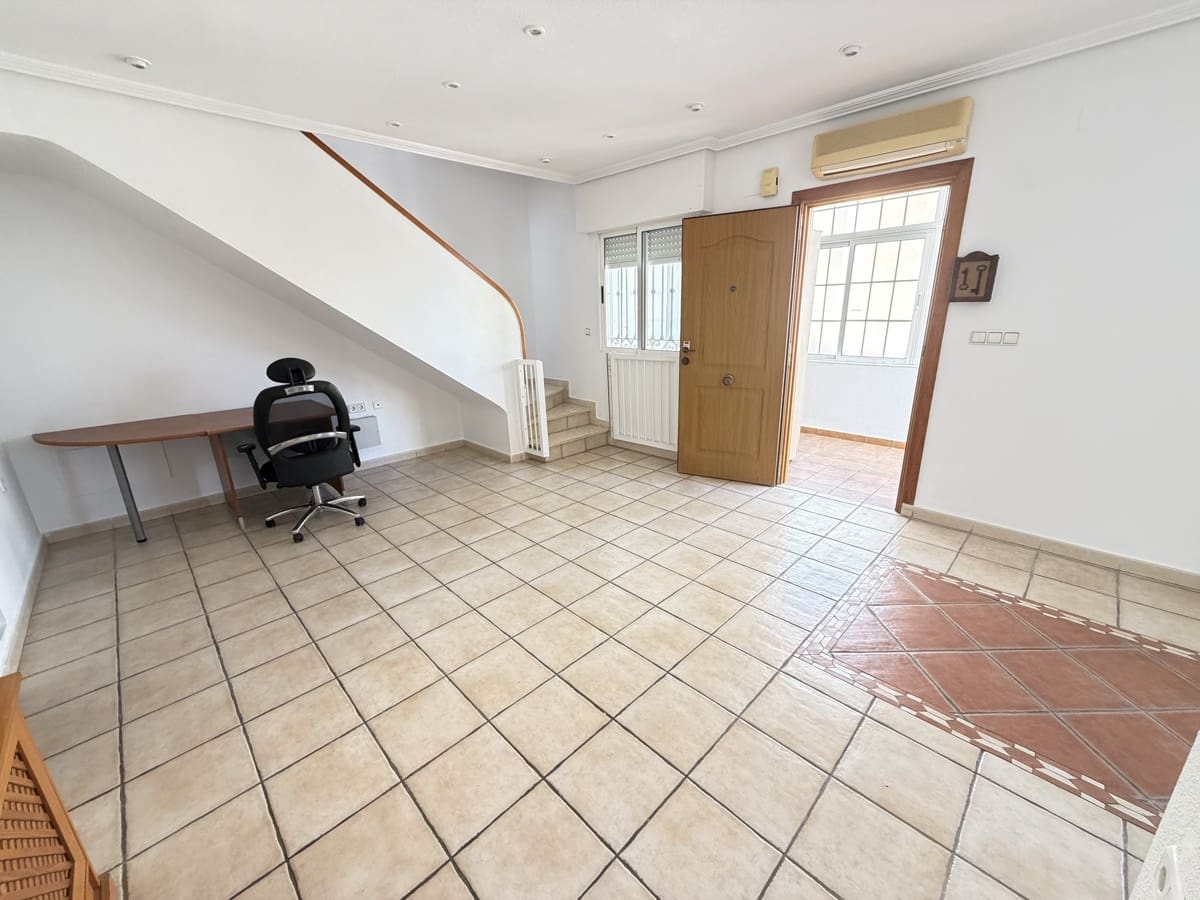 Adosado de 3 habitaciones en Los Balcones en venta con piscina - 229.995 € (Ref: 10176140)