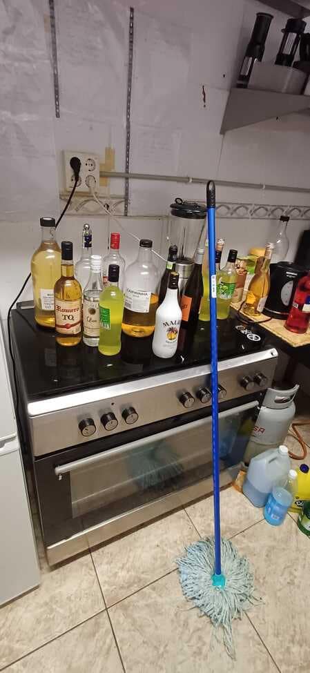 Erhverv til salg i Torrevieja - € 59.000 (Ref: 10179736)