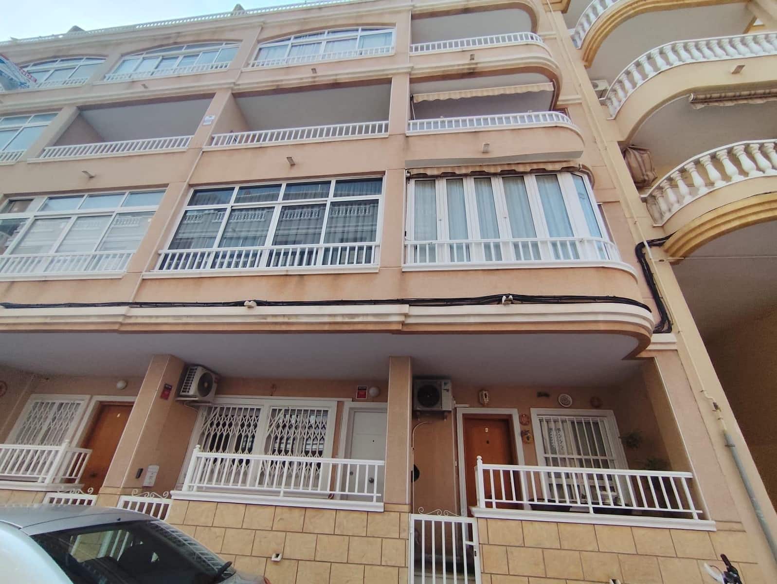 2 soverom Leilighet til salgs i Torrevieja - € 124 900 (Ref: 10184007)