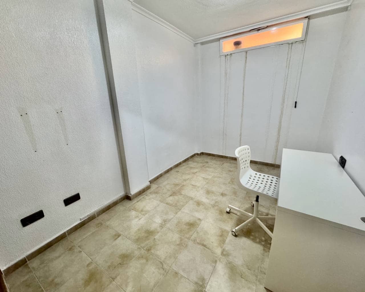 4 bedroom Villa for sale in Guardamar del Segura with pool garage - € 249,995 (Ref: 4178497)