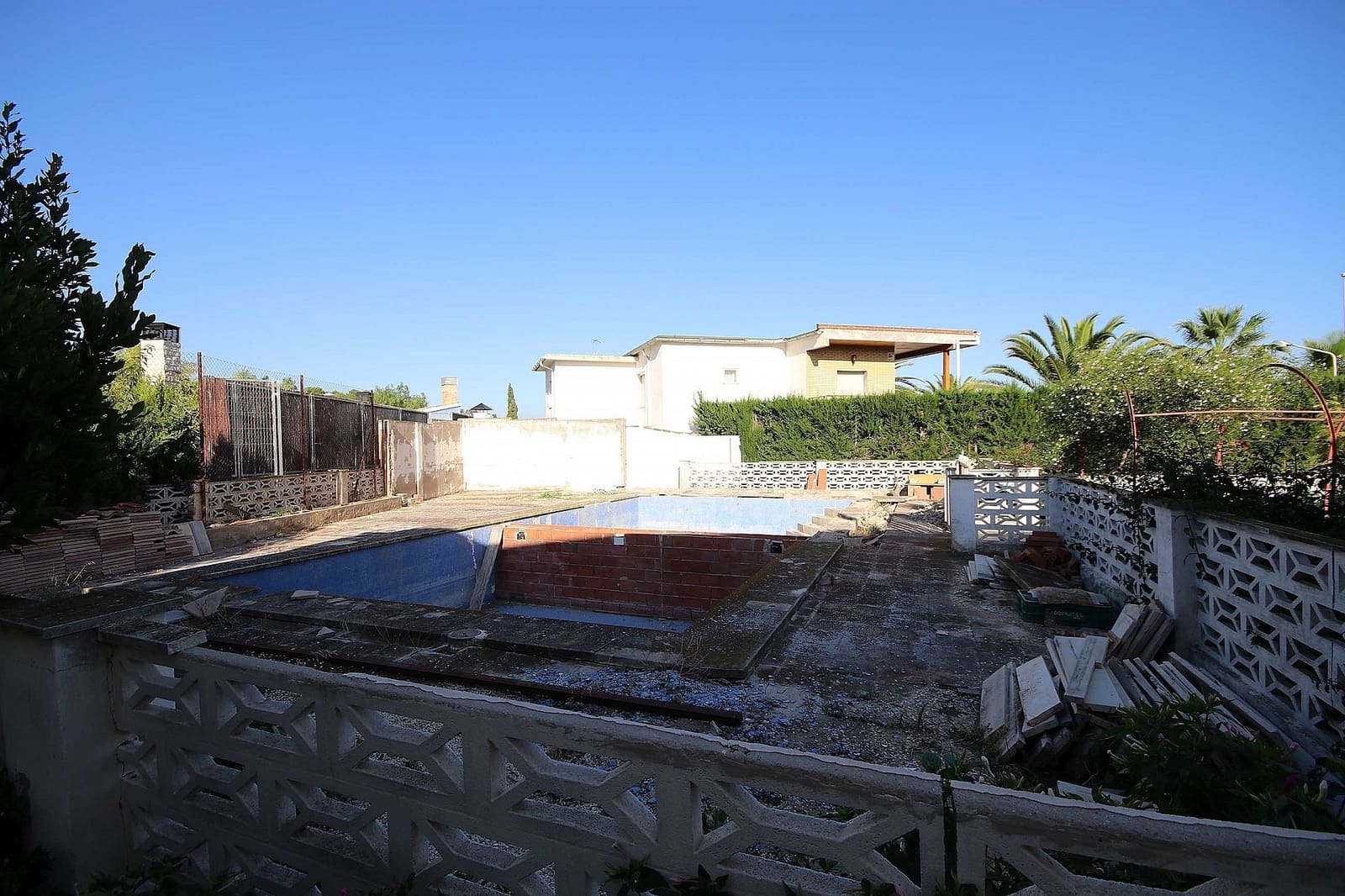 9 bedroom Villa for sale in Monovar / Monover with pool garage - € 360,000 (Ref: 5468201)